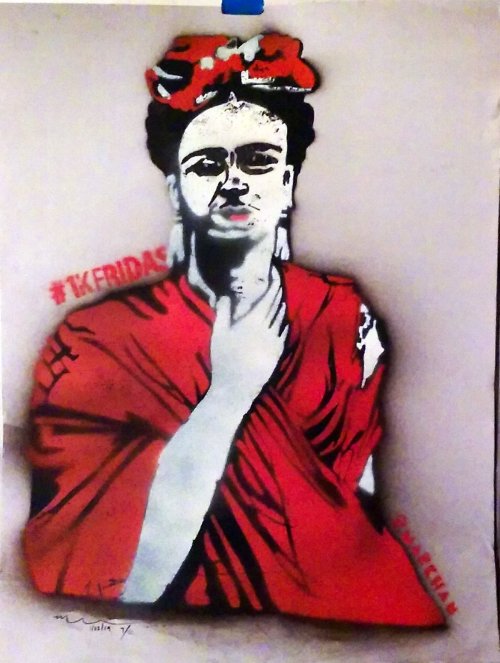 Frida En Rojo (Uno Al Doce) Siete